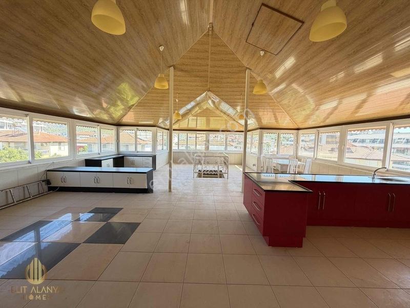 Alanya Oba'da Satılık Geniş Kullanışlı Ultra Lüks Villa — fotoğraf 34