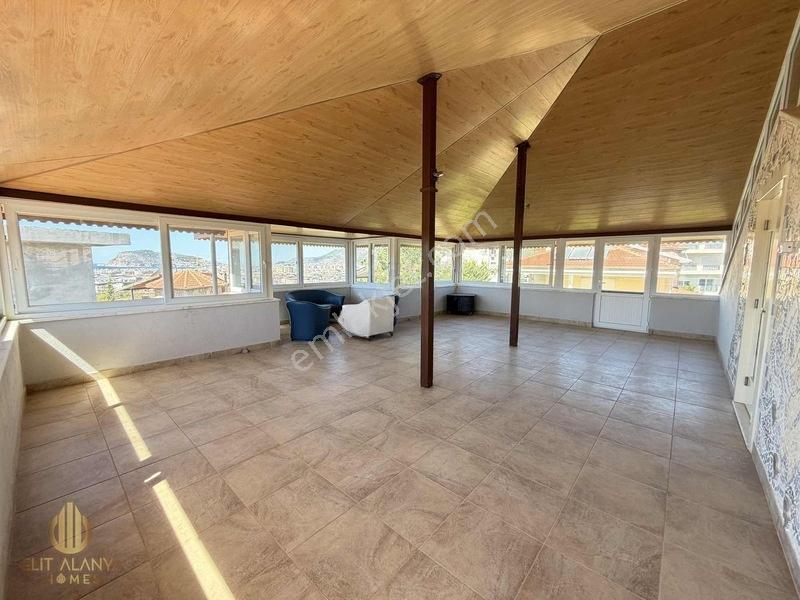 Alanya Oba'da Satılık Geniş Kullanışlı Ultra Lüks Villa — fotoğraf 35