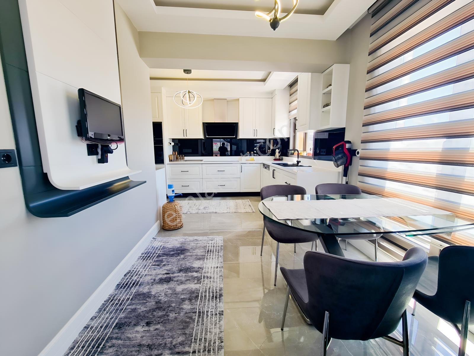 Ovacık'ta Benzersiz Özel Tasarım Lüks 4+1 Daire Realty Gate'ten — fotoğraf 3