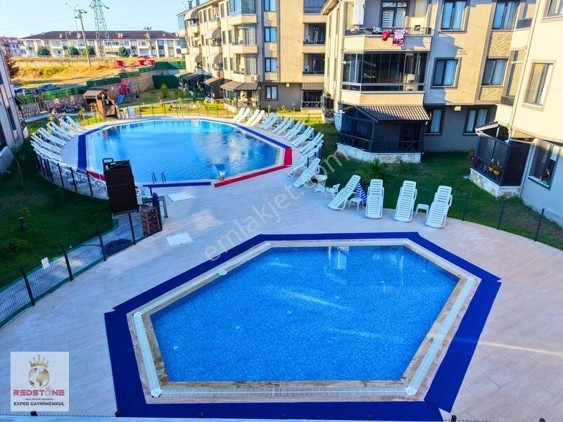 Karasu'da Mia Garden'de 2+1 (sundurmalı )eşyalı Satılık Daire