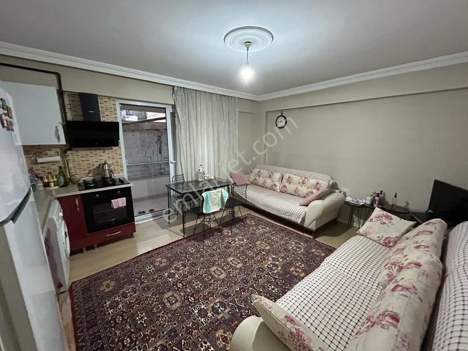Yükselden Edremitte Yeni Binada D.gazlı Bahçeli Eşyalı 2+1 Satılık Daire — fotoğraf 7