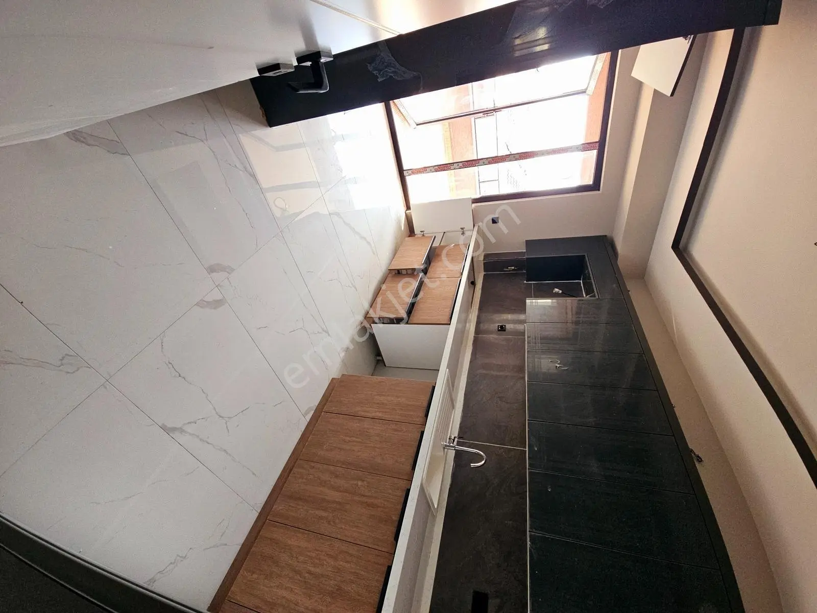 Özkandan Deniz Manzaralı Havuzlu Sitede 3+1 145 M² Satılık Daire — fotoğraf 11