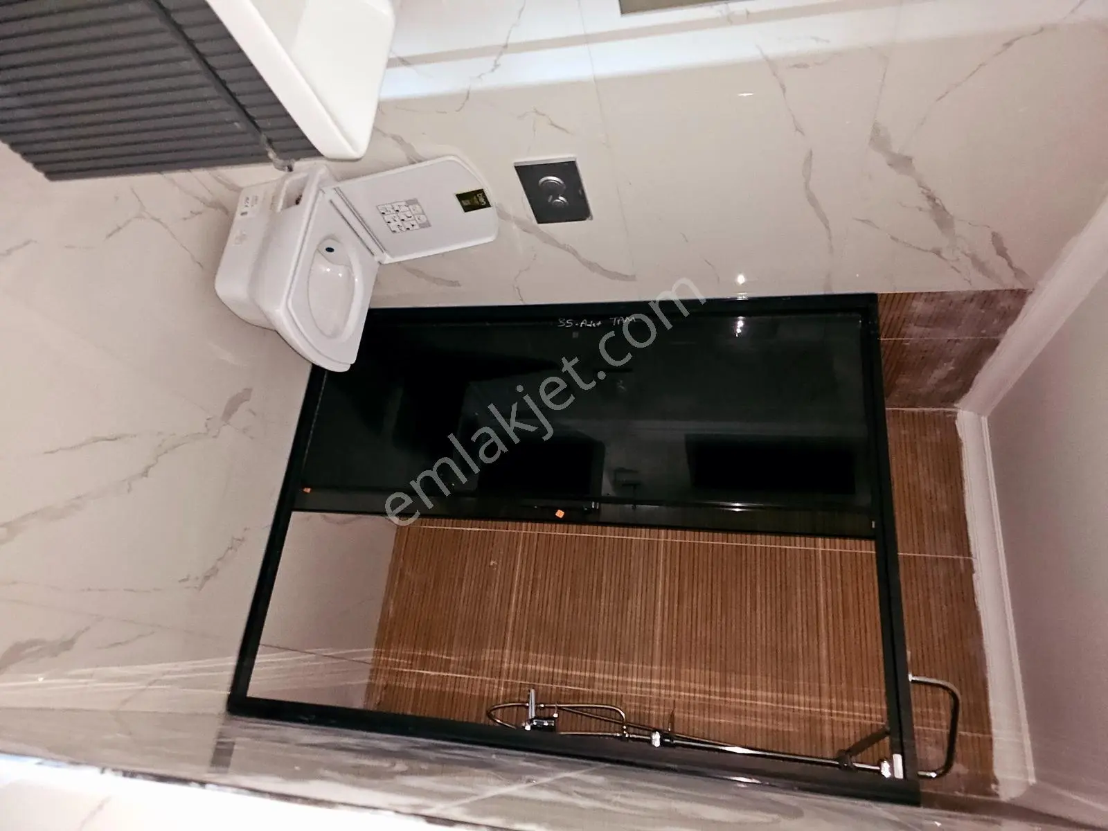 Özkandan Deniz Manzaralı Havuzlu Sitede 3+1 145 M² Satılık Daire — fotoğraf 21