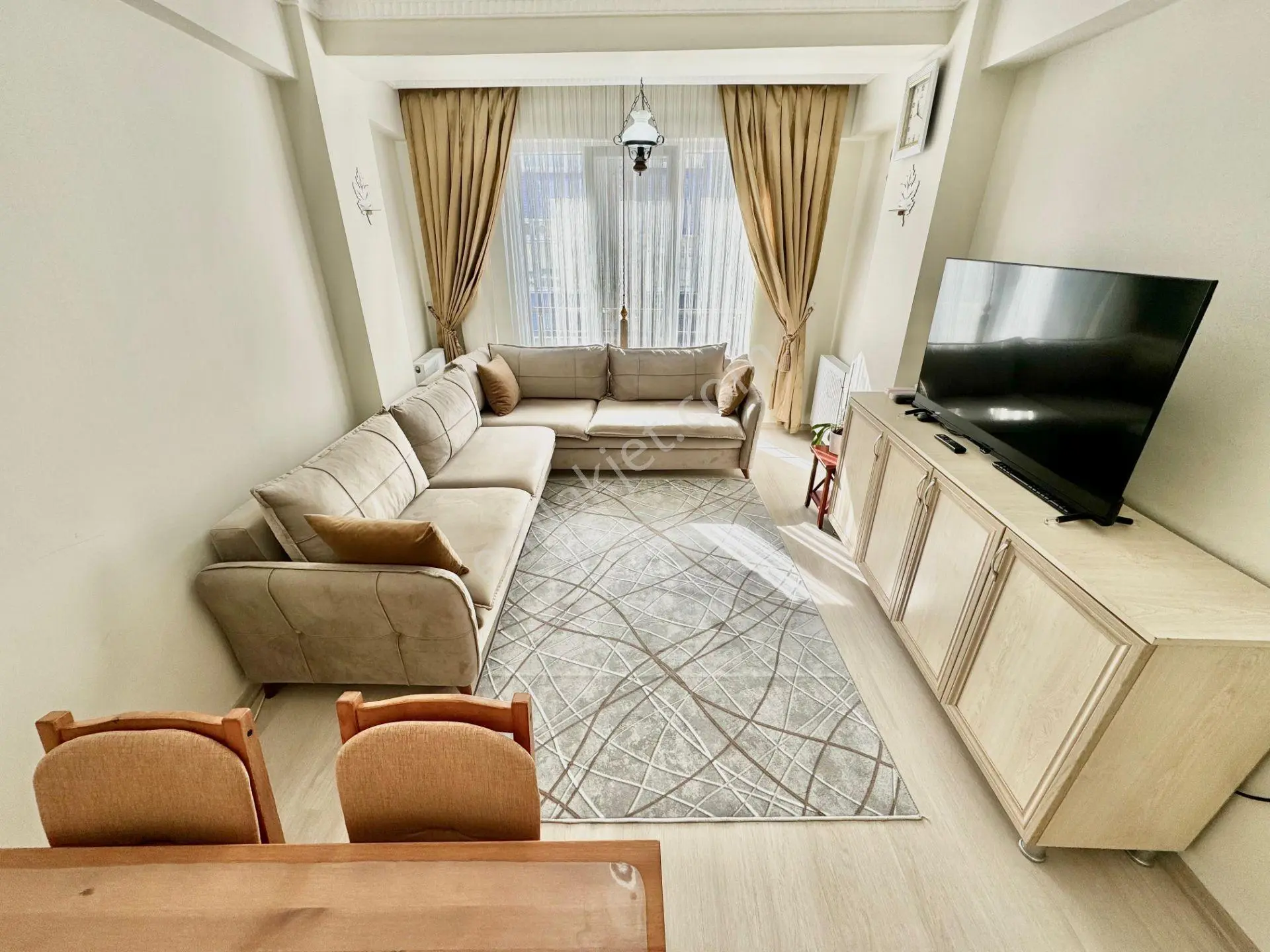Goldhouse Dan Satılık Caddeye Yakın 2+1 Asansörlü Yeni Daire — fotoğraf 2