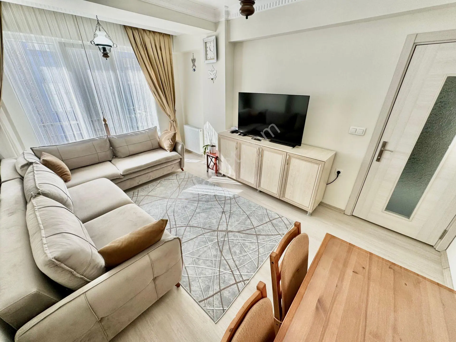 Goldhouse Dan Satılık Caddeye Yakın 2+1 Asansörlü Yeni Daire — fotoğraf 3
