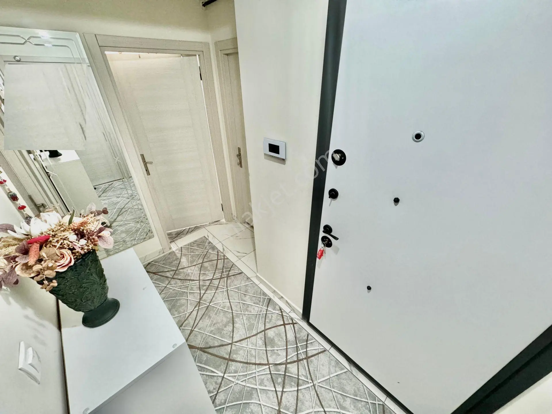 Goldhouse Dan Satılık Caddeye Yakın 2+1 Asansörlü Yeni Daire — fotoğraf 25