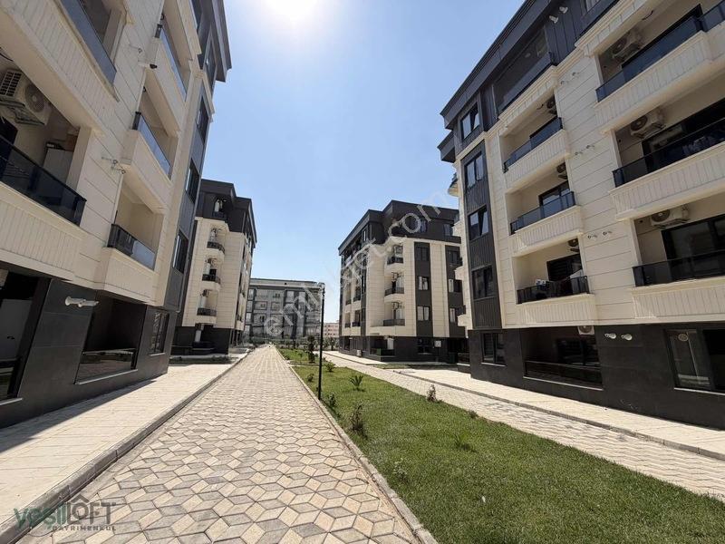 Yeşilloft'tan Eşyalı, Kiracılı Satılık 1+1 Daire — fotoğraf 5