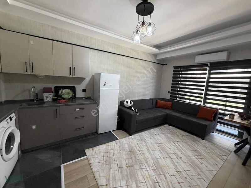 Yeşilloft'tan Eşyalı, Kiracılı Satılık 1+1 Daire — fotoğraf 7