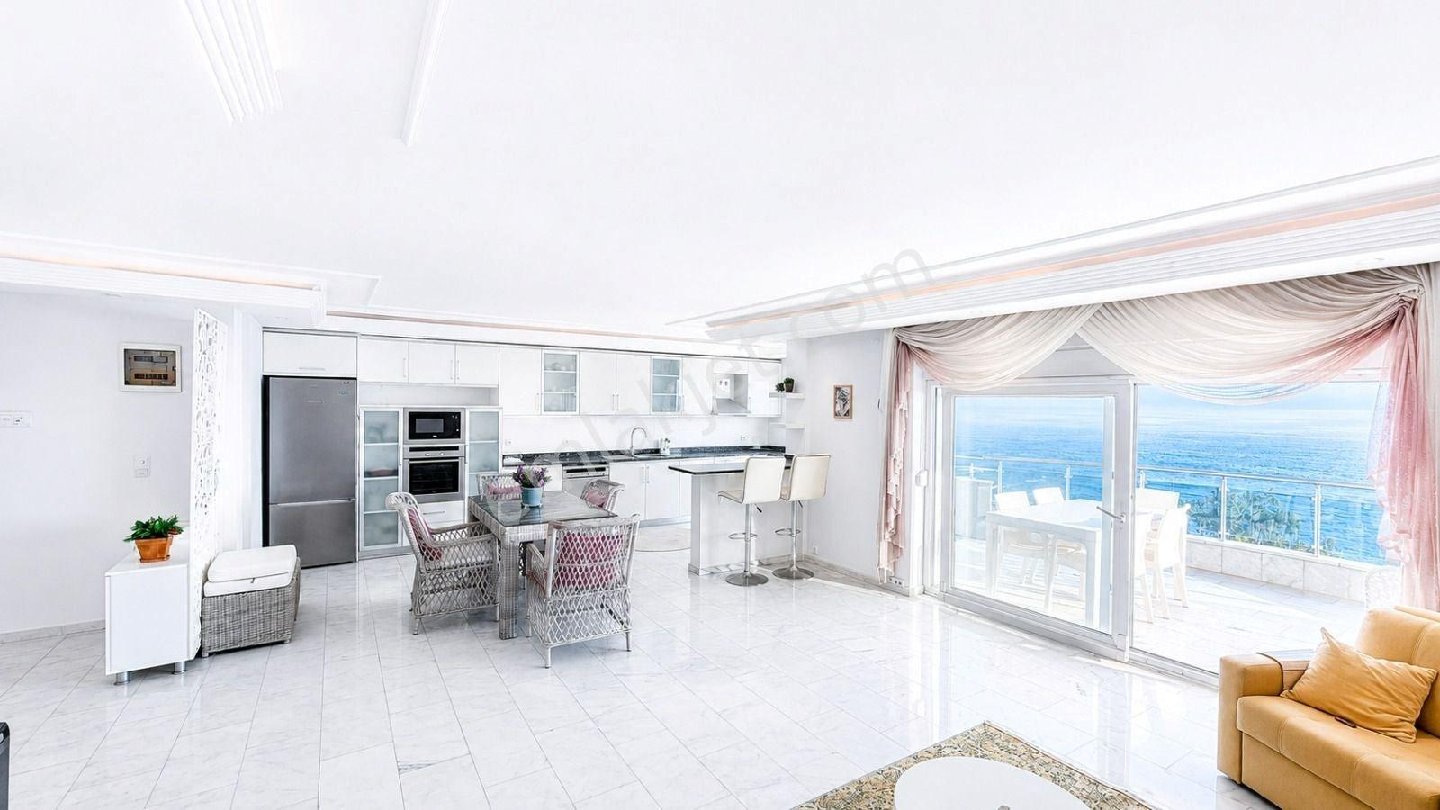 Alanya Tosmur'da Denize Sıfır Full Deniz Manzaralı 3+1 Daire — fotoğraf 6