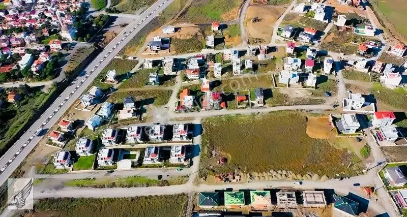 Seferihisar Akarca'Da "1050"M2 4Villa Yapımına Uygun Arsa
