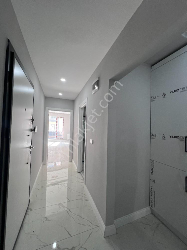 Halkalı İstasyon Mah.1+1 Eşyalı Satılık Daire — fotoğraf 16