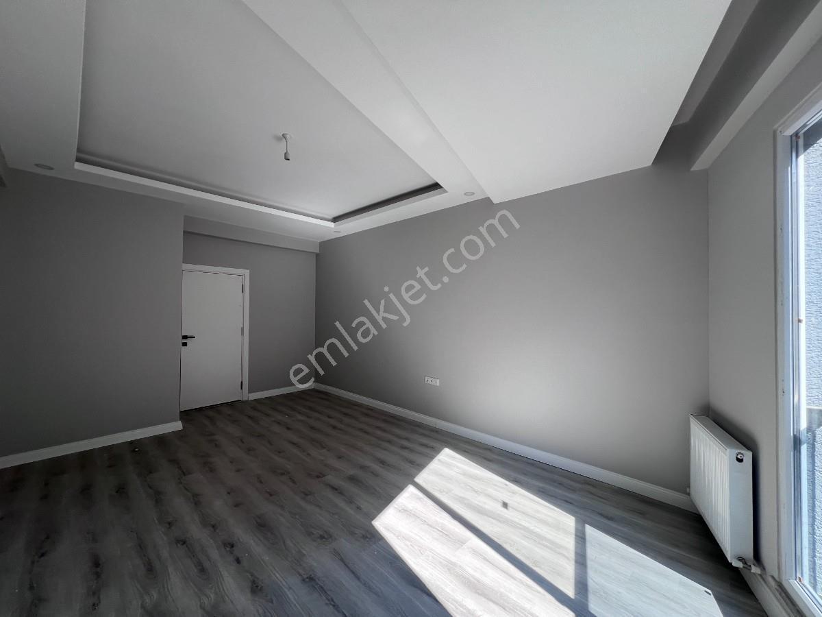 Halkalı İstasyon Mah.1+1 Eşyalı Satılık Daire — fotoğraf 23