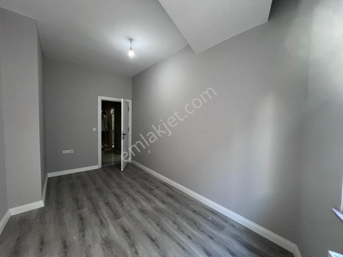 Halkalı İstasyon Mah.1+1 Eşyalı Satılık Daire — fotoğraf 30