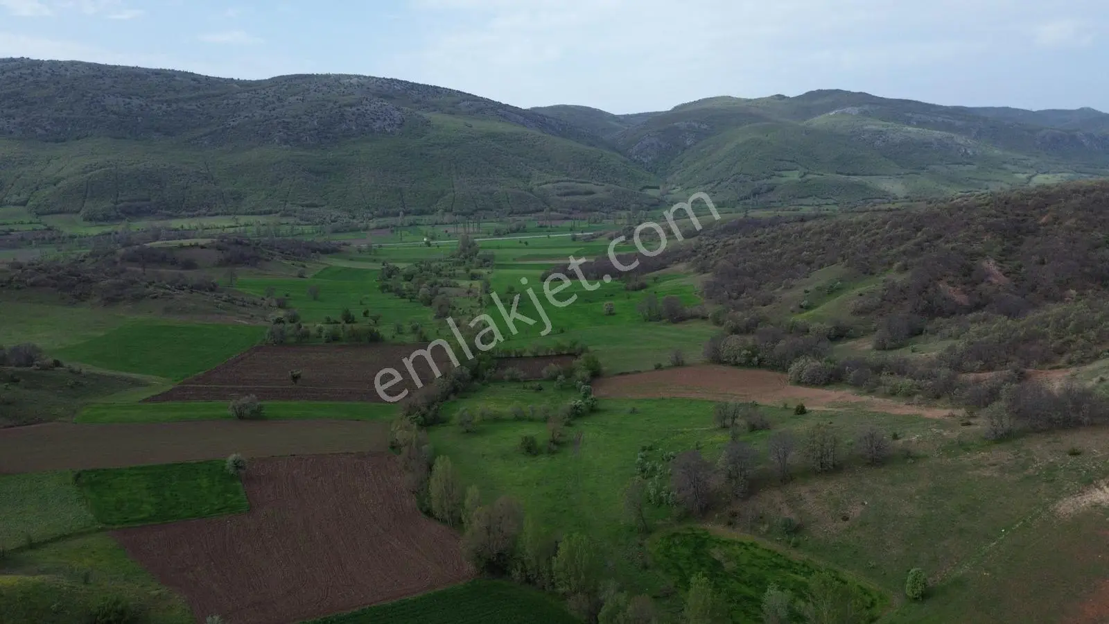 Tokat Artova Evlidere'de 9.353 M² Müstakil Tapulu Tarla — fotoğraf 11