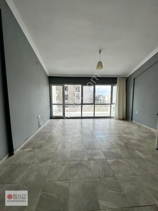 Altıntaş'ın Köklü Sitesi Hava İşde Satılık Geniş Dubleks Daire — fotoğraf 6