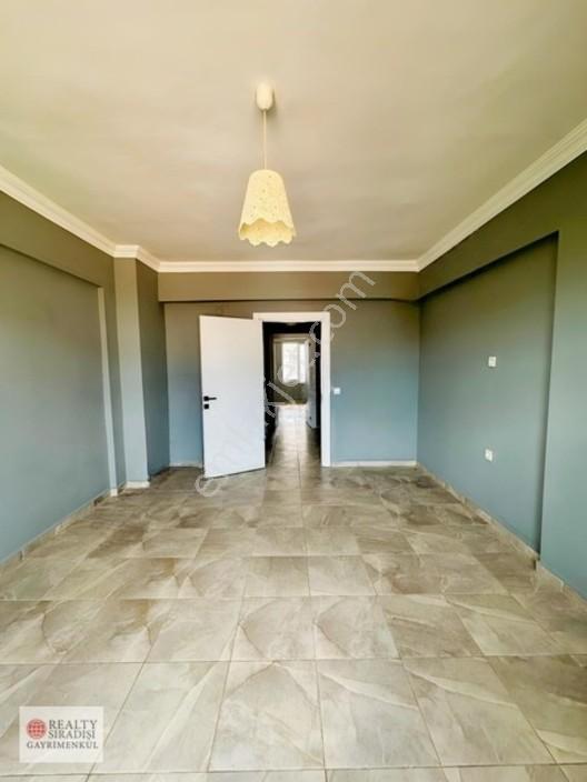 Altıntaş'ın Köklü Sitesi Hava İşde Satılık Geniş Dubleks Daire — fotoğraf 15