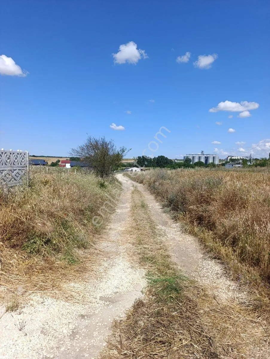 Saray Yuvalı Mh Satılık İmarlı Arsa — fotoğraf 3