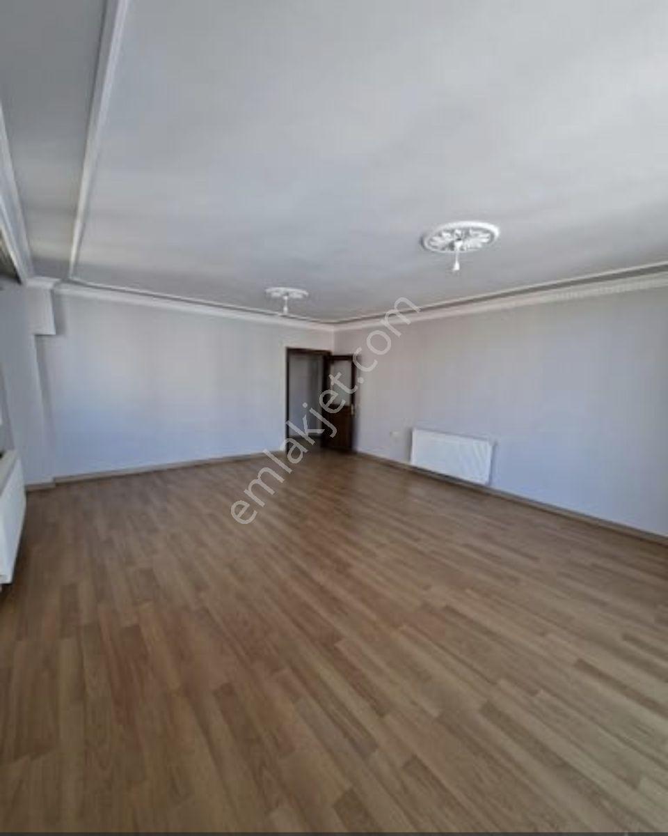 Aksoy'dan Okullar Bölgesi 150m² Satılık 3+1daire — fotoğraf 32