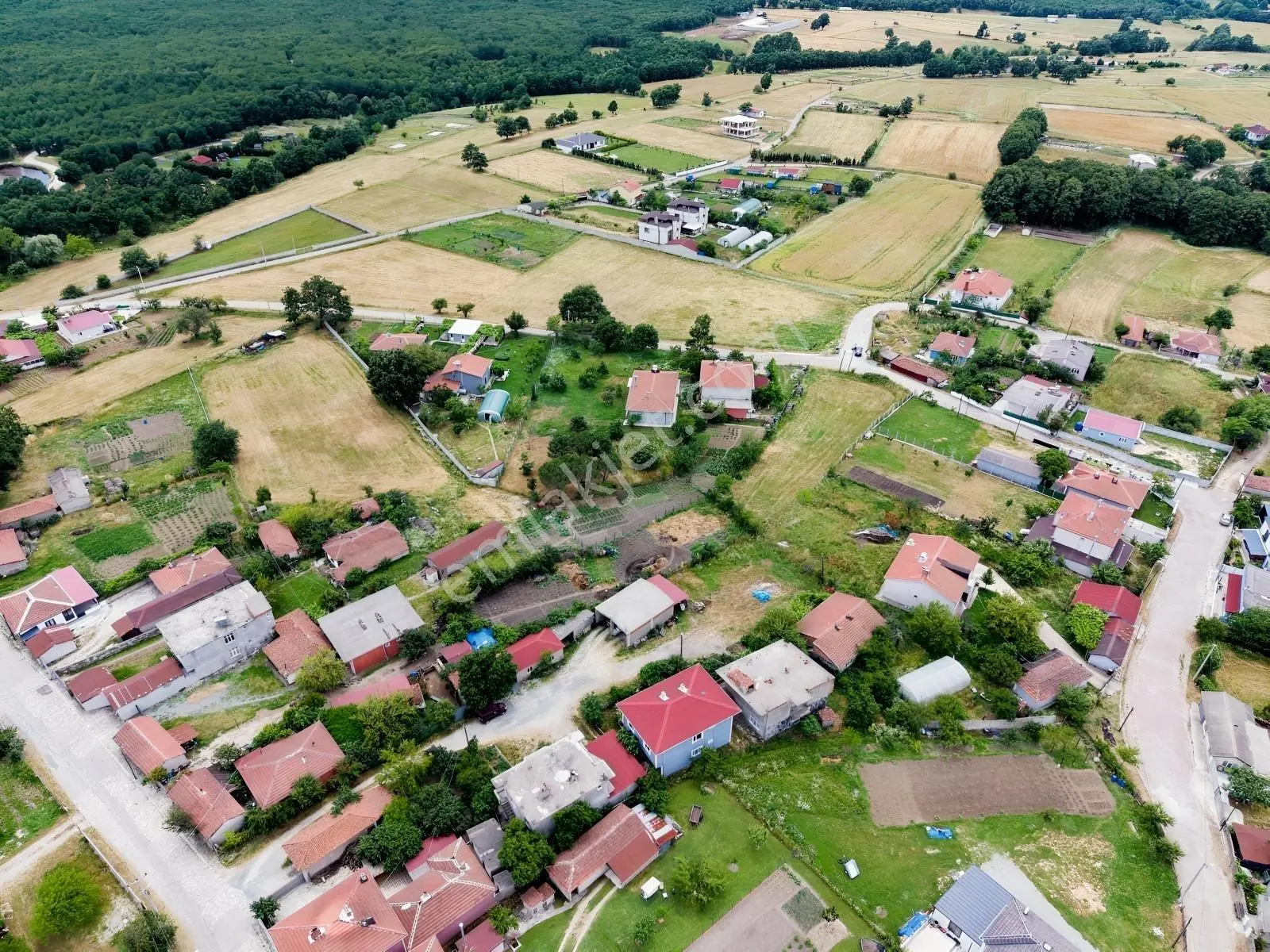 Arya Yapı'dan Köy İçinde Yatırımlık Ve Yaşamlık Mükemmel Arsa! — fotoğraf 16