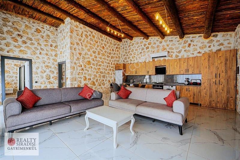 Kaş'ta 1660 M2 İçinde , Elektriğini Kendi Üreten Satılık Vılla — fotoğraf 11