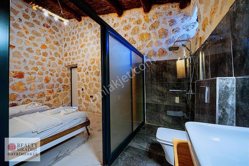Kaş'ta 1660 M2 İçinde , Elektriğini Kendi Üreten Satılık Vılla — fotoğraf 14