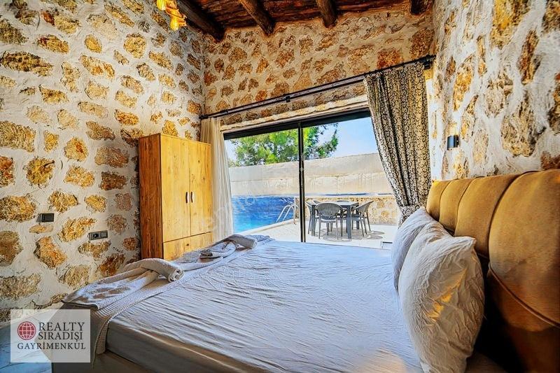 Kaş'ta 1660 M2 İçinde , Elektriğini Kendi Üreten Satılık Vılla — fotoğraf 16