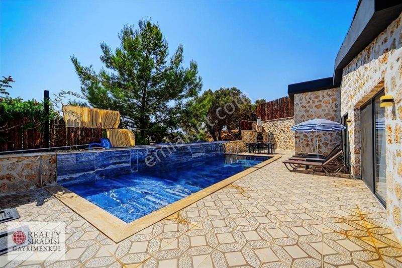 Kaş'ta 1660 M2 İçinde , Elektriğini Kendi Üreten Satılık Vılla — fotoğraf 21