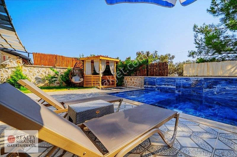 Kaş'ta 1660 M2 İçinde , Elektriğini Kendi Üreten Satılık Vılla — fotoğraf 26
