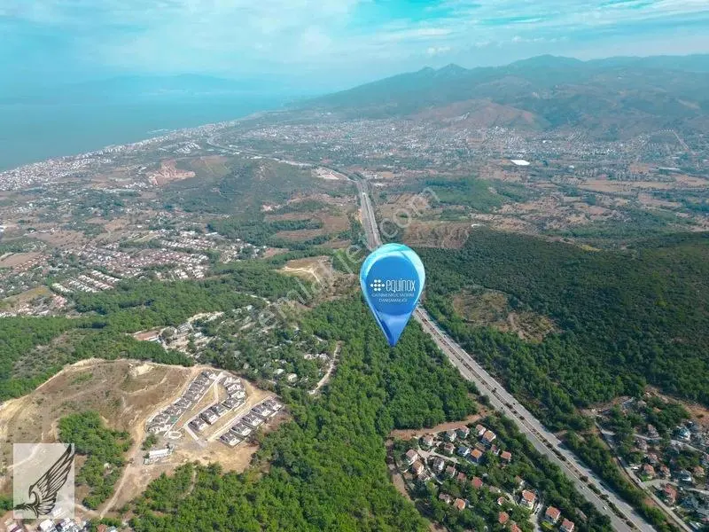 Urla Kalabak Bölgesinde 22 Dönüm Yatırımlık Arazi — fotoğraf 2