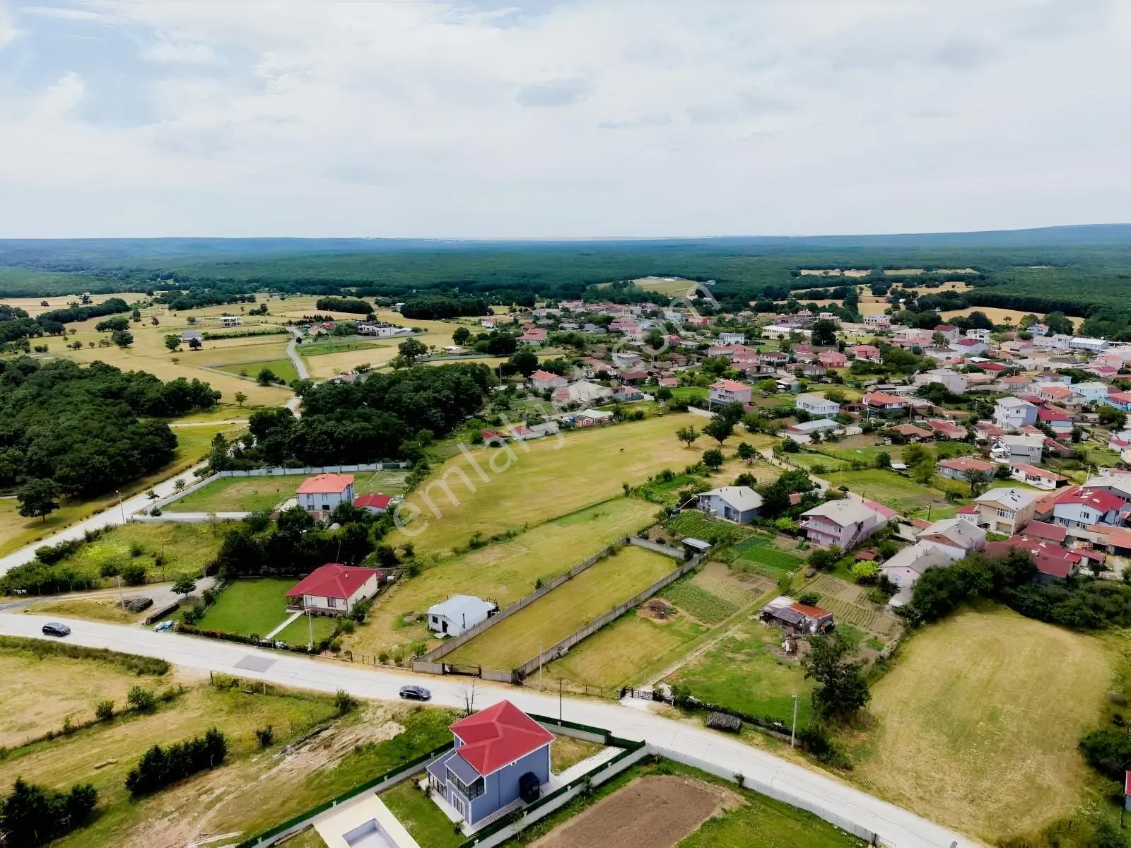 Merkezi Konumlu Ana Yola Cepheli Fırsat Arsa — fotoğraf 16
