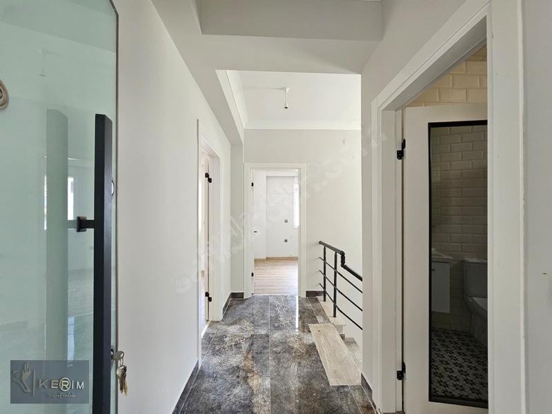 Kerimden Altınoluk Satılık 2 Klimalı 3+1 Bahçeli Manzaralı Daire — fotoğraf 2