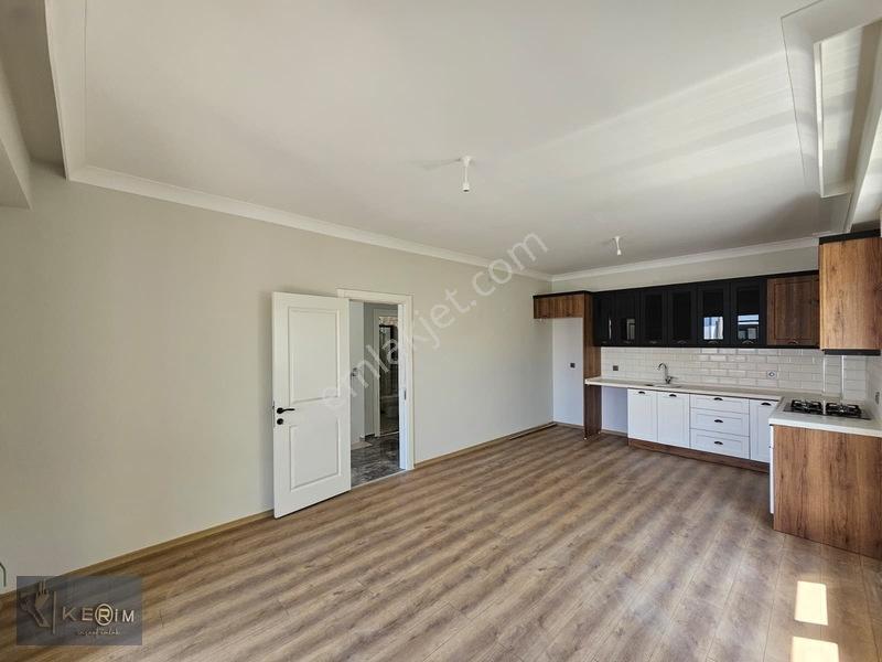 Kerimden Altınoluk Satılık 2 Klimalı 3+1 Bahçeli Manzaralı Daire — fotoğraf 7