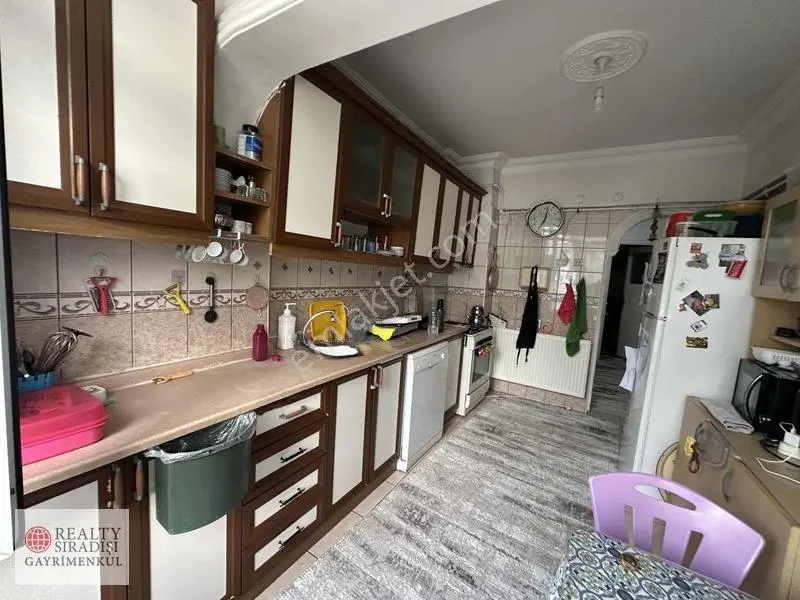 Dokuma Ulusta Satılık 3+1 Daire — fotoğraf 5