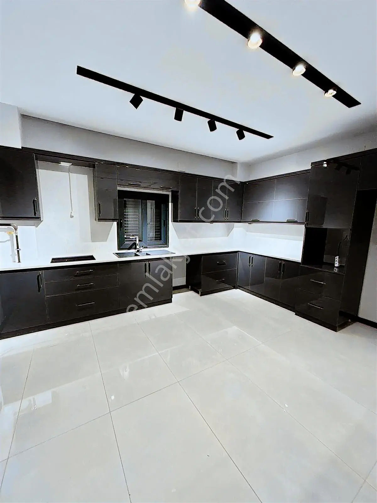 Dallıcada Kaçırılmayacak Fırsat Özel Bahçeli 4+1 Modern Villa — fotoğraf 17