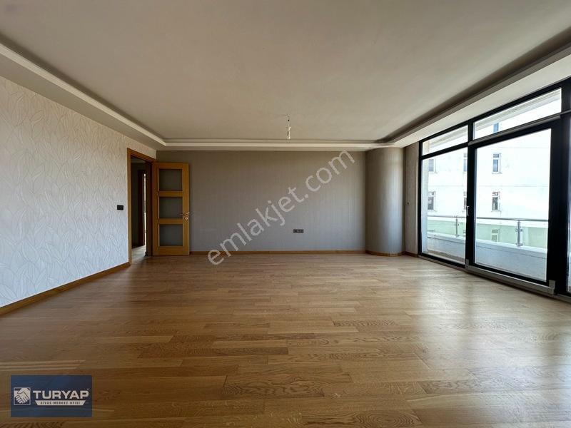 Turyap'dan Gültepe Mah.'de I Lüks Site I Net 148 M2 3+1 — fotoğraf 8