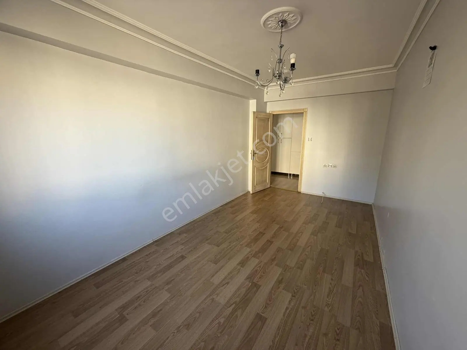 Marka Gayrimenkul'den Merkezi Konumda 3+1 Sınırsız Kredili Daire — fotoğraf 8