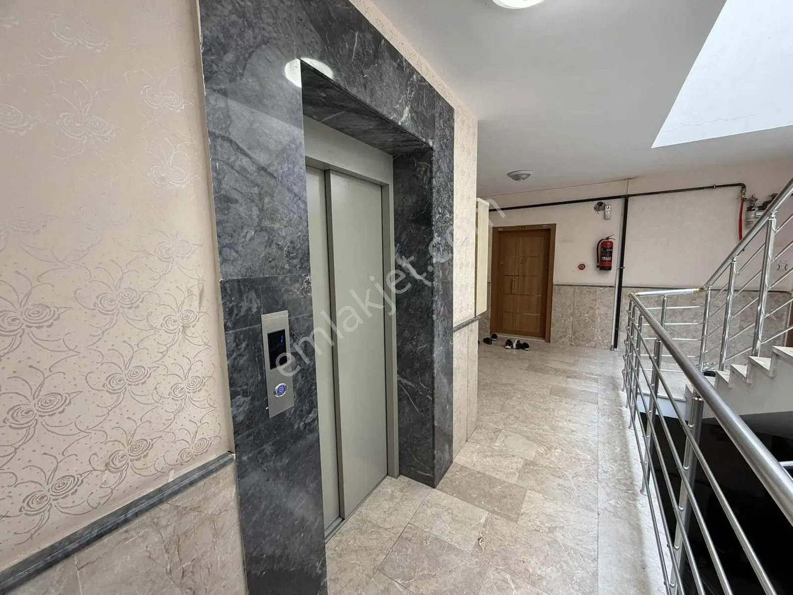 Marka Gayrimenkul'den Merkezi Konumda 3+1 Sınırsız Kredili Daire — fotoğraf 33