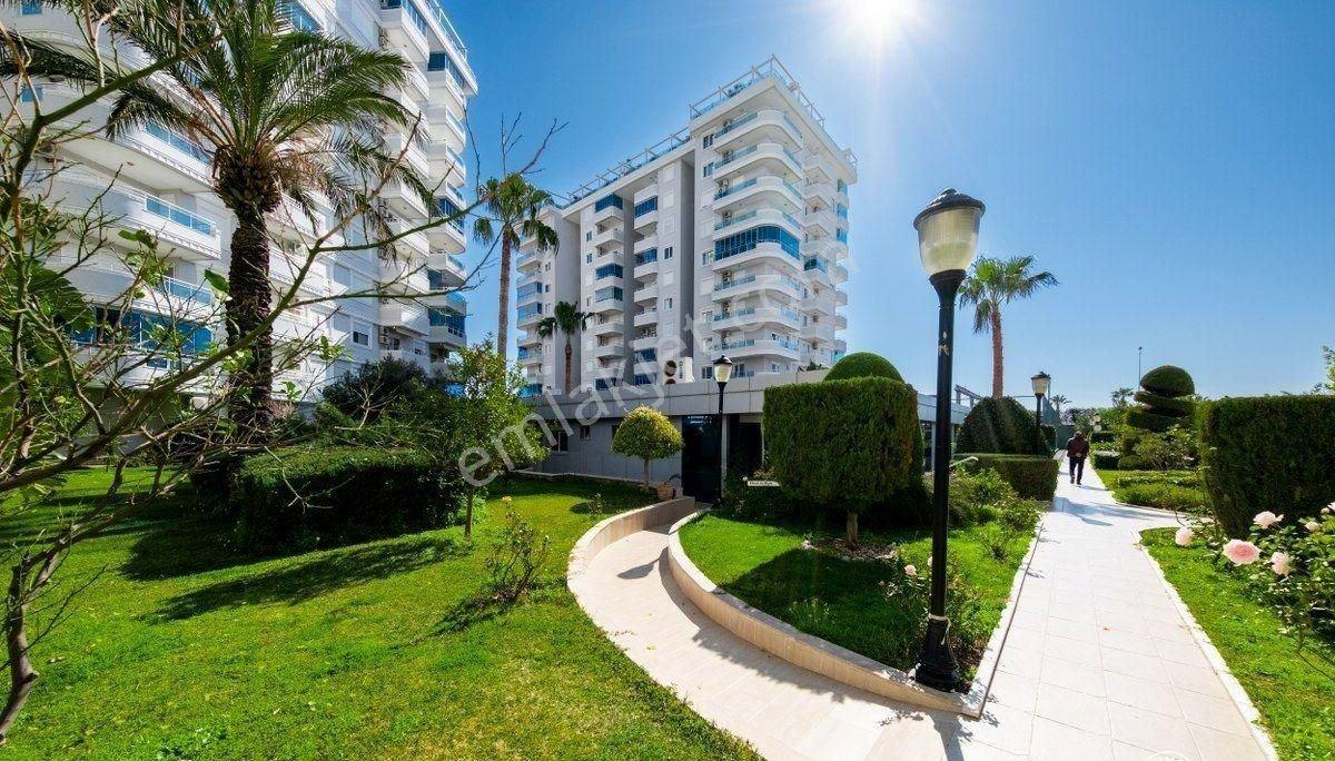 Alanya Tosmurda 3+1 Denize Sıfır Ful Deniz Ve Nehir Manzaralı Muazzam Daire — fotoğraf 2