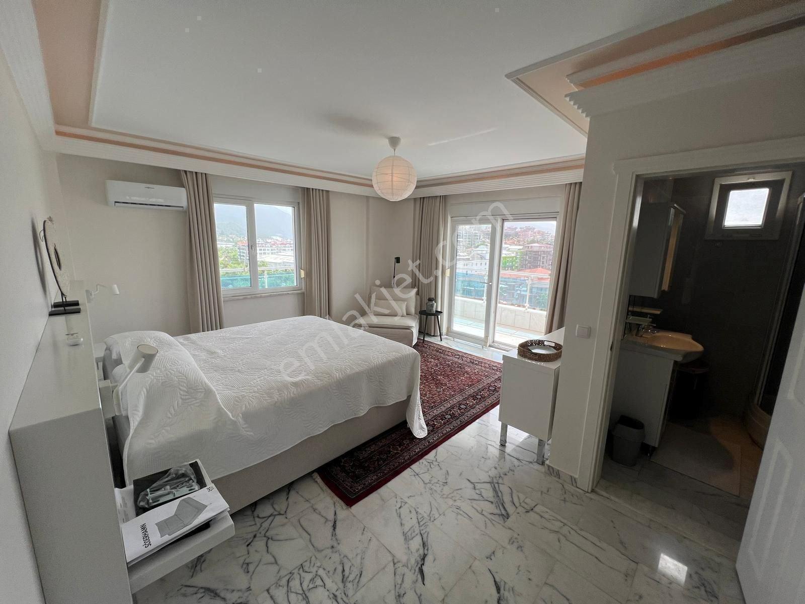 Alanya Tosmurda 3+1 Denize Sıfır Ful Deniz Ve Nehir Manzaralı Muazzam Daire — fotoğraf 16