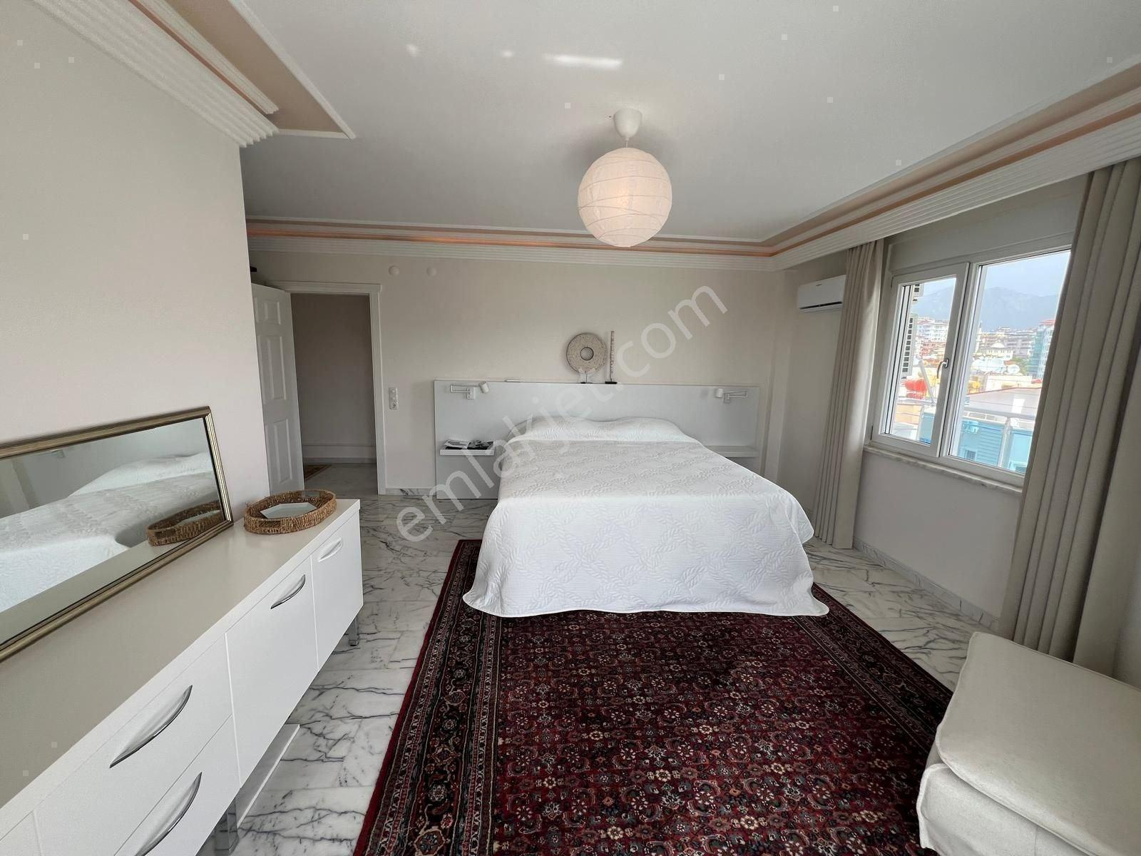 Alanya Tosmurda 3+1 Denize Sıfır Ful Deniz Ve Nehir Manzaralı Muazzam Daire — fotoğraf 18