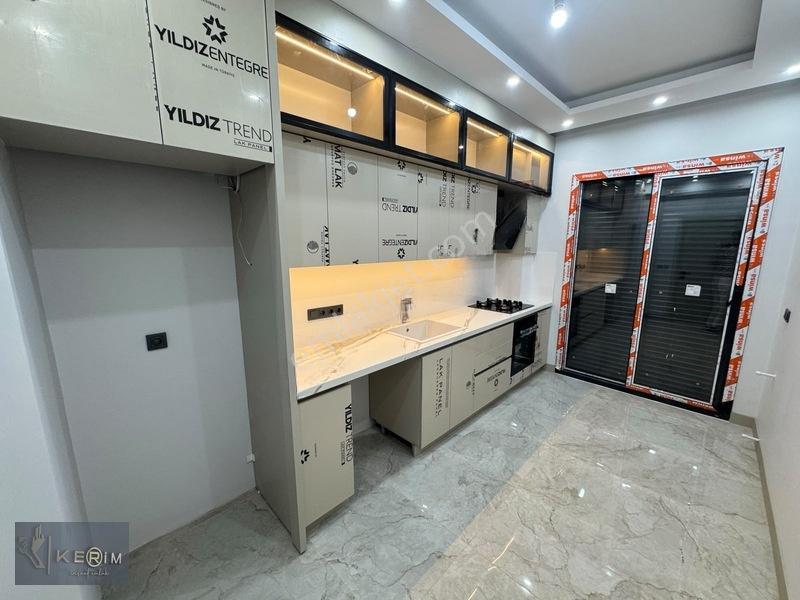 Kerim'den Küçükkuyu Merkez'de Ebeveyn Banyolu 2+1 Satılık Daire — fotoğraf 16