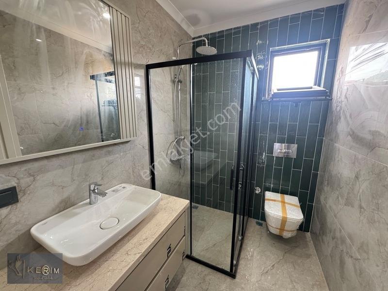 Kerim'den Küçükkuyu Merkez'de Ebeveyn Banyolu 2+1 Satılık Daire — fotoğraf 20