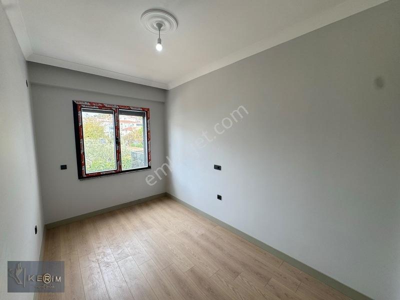 Kerim'den Küçükkuyu Merkez'de Ebeveyn Banyolu 2+1 Satılık Daire — fotoğraf 27