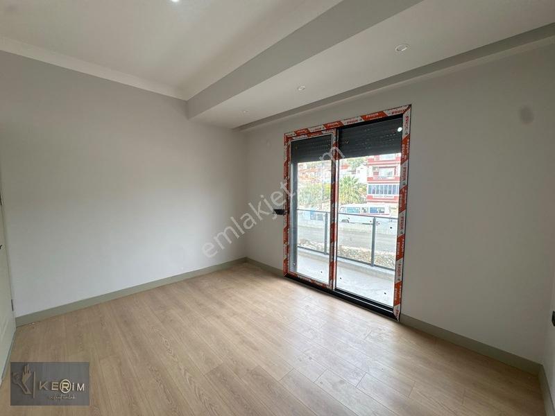 Kerim'den Küçükkuyu Merkez'de Ebeveyn Banyolu 2+1 Satılık Daire — fotoğraf 29