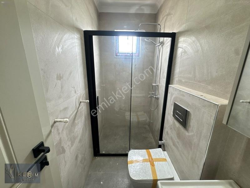 Kerim'den Küçükkuyu Merkez'de Ebeveyn Banyolu 2+1 Satılık Daire — fotoğraf 32