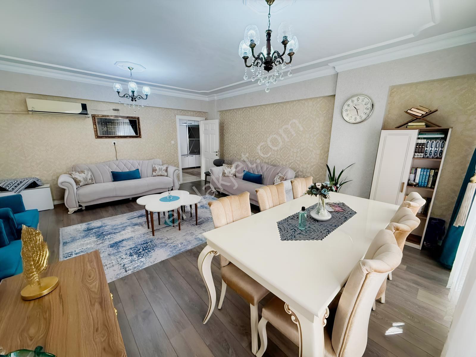 Yaşarsoy Gyo'Dan K.Köprü Karşıyaka'Da Bozbeyler Sitesi 4+1 Daire