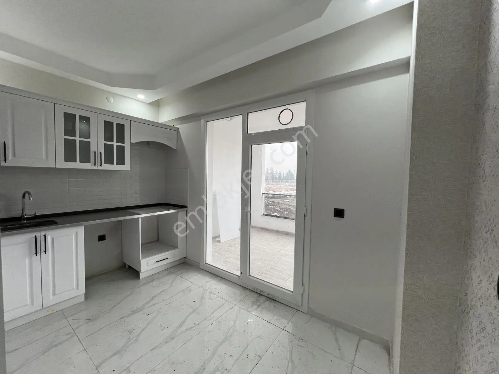 Stadyum Civarı 2+1 Lüx Daire — fotoğraf 2