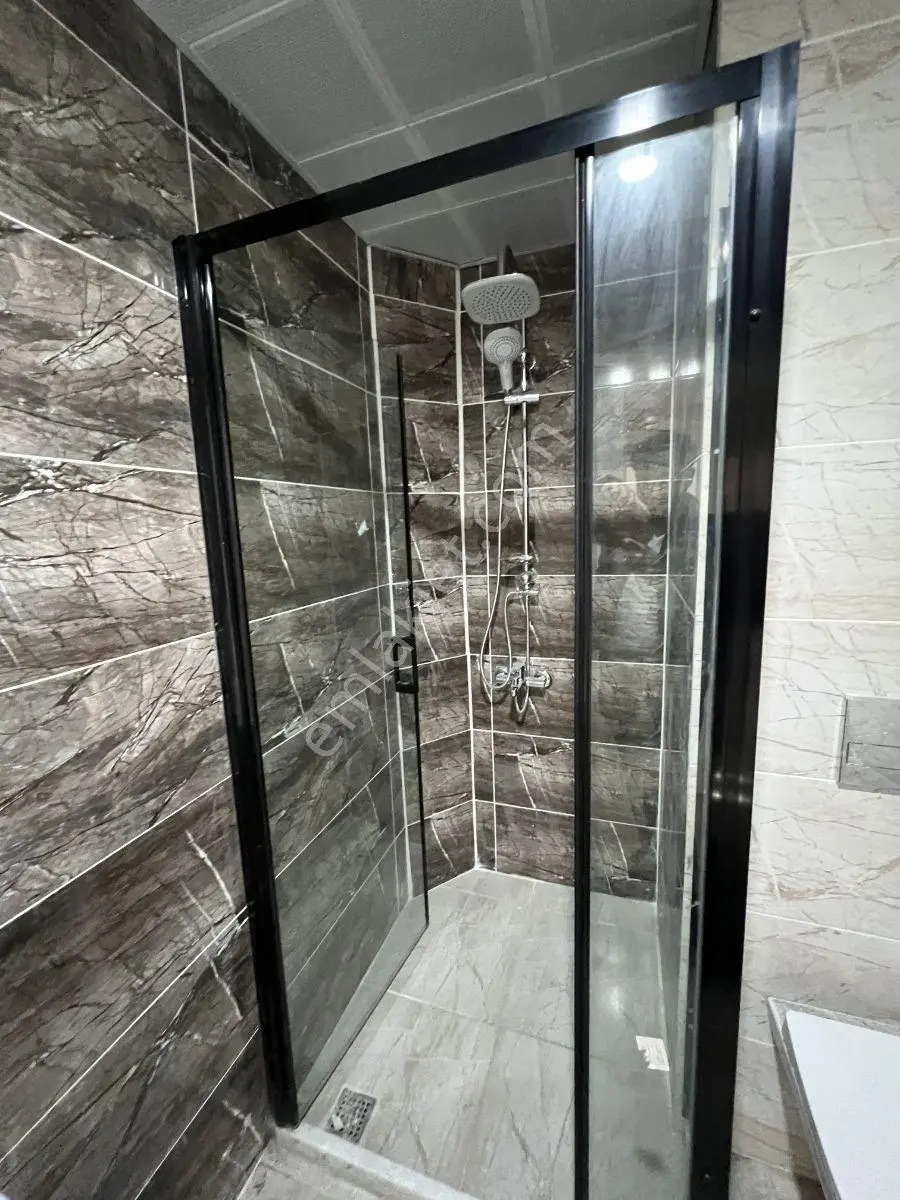Stadyum Civarı 2+1 Lüx Daire — fotoğraf 11