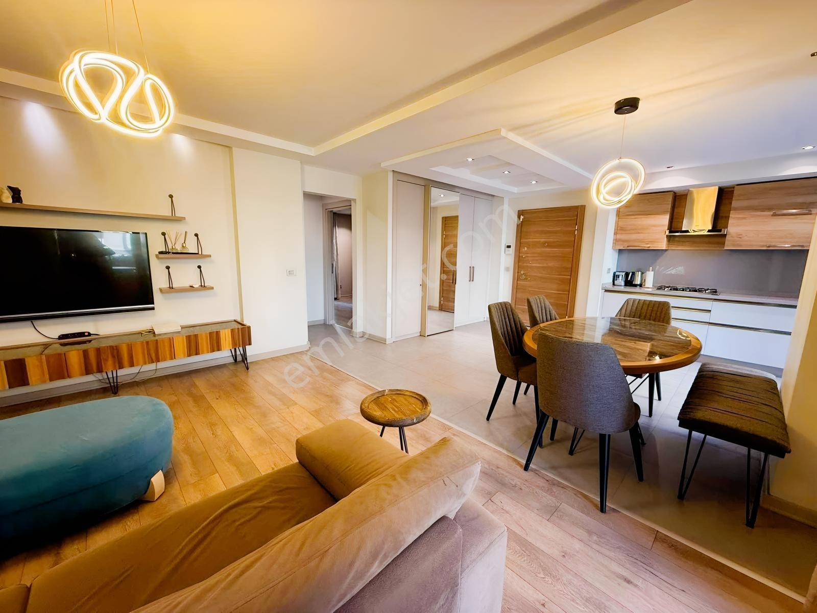 Ödüllü Sitede Full Eşyalı 2+1 — fotoğraf 2