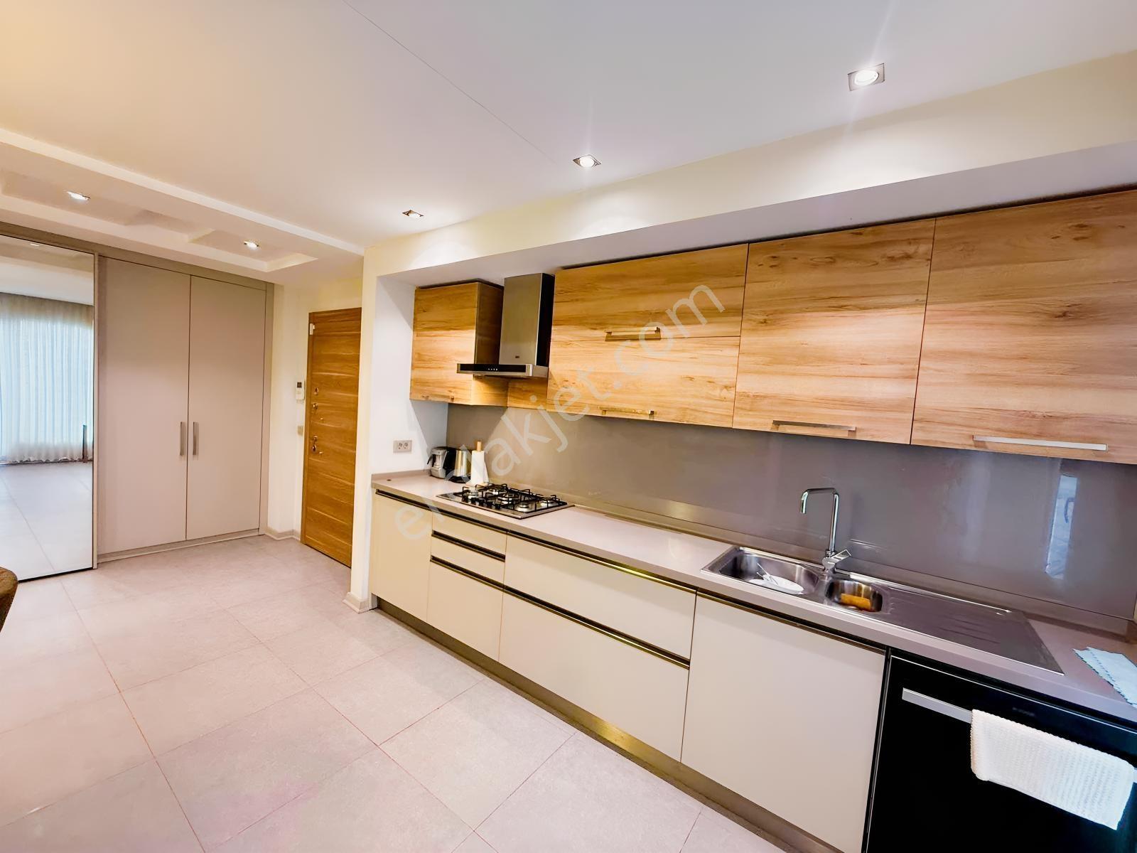 Ödüllü Sitede Full Eşyalı 2+1 — fotoğraf 7